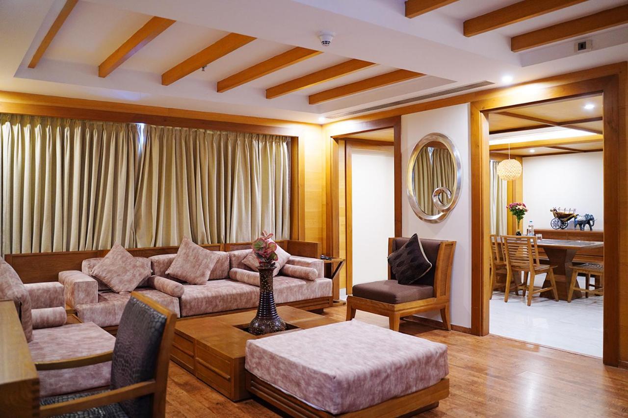 Quality Inn Viha Kumbakonam Exterior foto