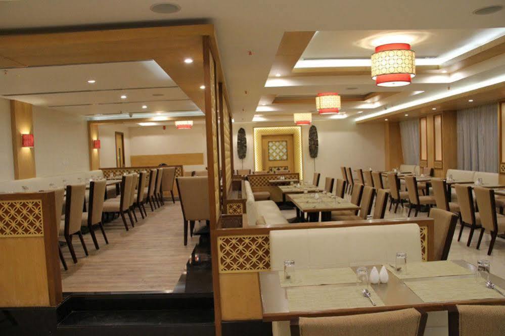 Quality Inn Viha Kumbakonam Exterior foto